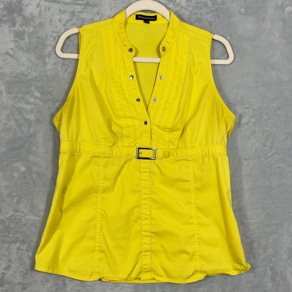 Express Design Studio Women Top L Yellow Sleeveless Buckle Waist Snap Front Chic